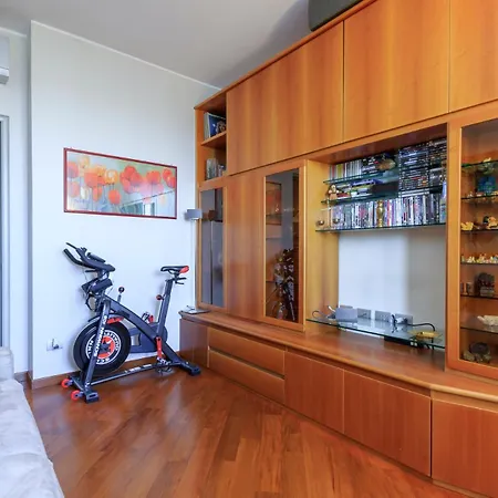 I-host - Scheiwiller 1 * Μιλάνο